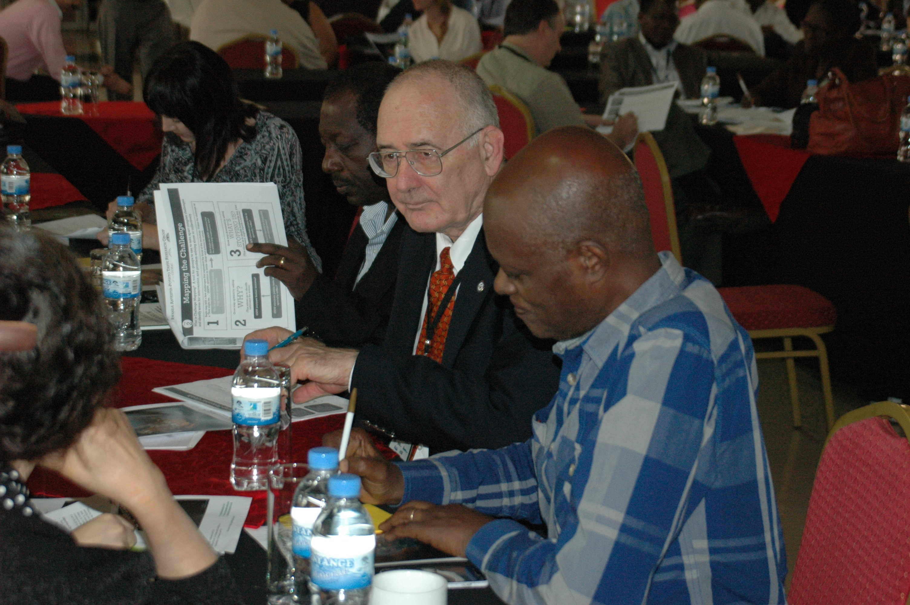 Participants identify priority challenges for action. Photo Credit: GKI